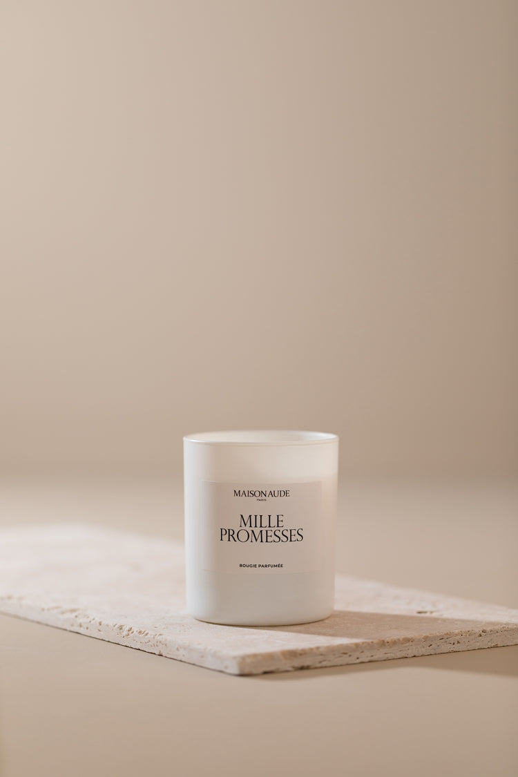 bougie-parfumee-mille-promesses-maison-aude-paris
