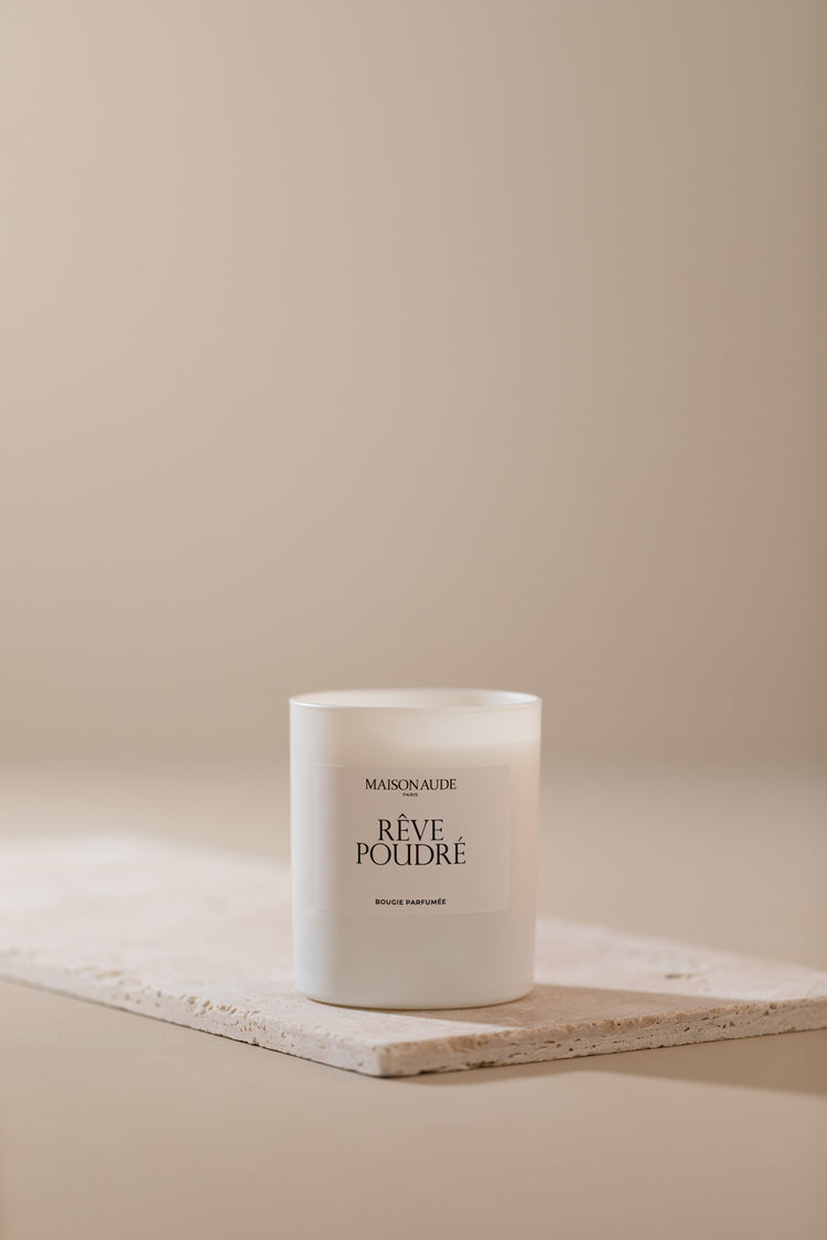 bougie-parfumee-reve-poudre-maison-aude-paris