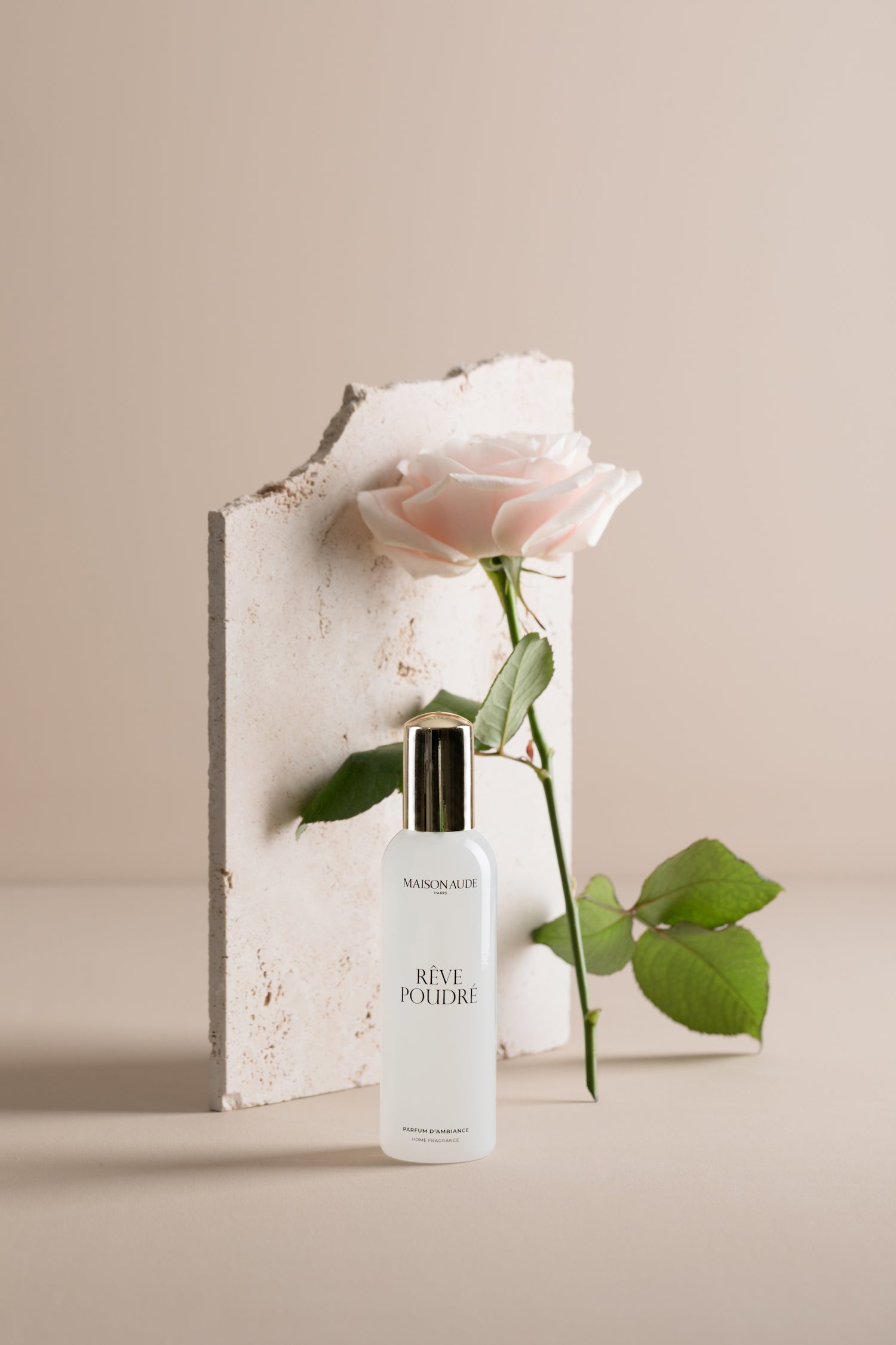 maison-aude-paris-parfum-d-ambiance-reve-poudre
